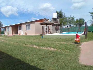 Complejo turístico a la venta en Cosquin! 5 unidades con 2 años de antiguedad!