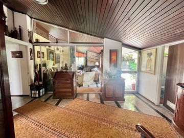 Casa en venta en exclusivo sector El Bosque. En Providencia