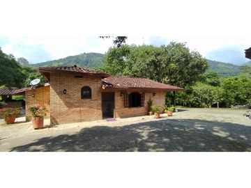 VENTA DE FINCA EN  FREDONIA - SUROESTE ANTIOQUEÑO