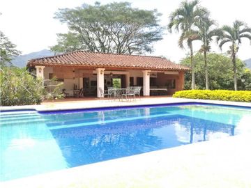 VENTA DE FINCA EN  FREDONIA - SUROESTE ANTIOQUEÑO