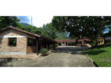 VENTA DE FINCA EN  FREDONIA - SUROESTE ANTIOQUEÑO