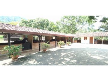 VENTA DE FINCA EN  FREDONIA - SUROESTE ANTIOQUEÑO