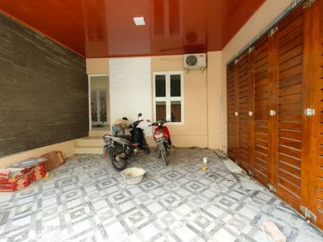 Rumah dlm perumahan onegate system selatan ambarukmo plaza