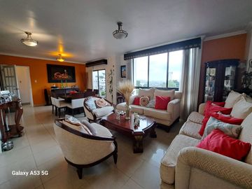 VENTA DE DEPARTAMENTO EN URB. CEIBOS NORTE