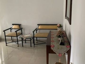 DIJUAL : Rumah siap huni bebas banjir di Taman Ratu, Jakarta Barat