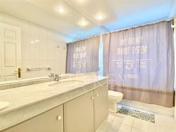 Departamento en Venta en Pedro Canisio - Las Hualtatas