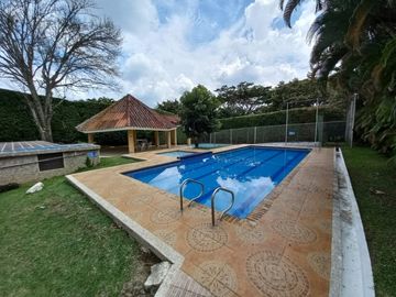 casalote en venta en villa del prado. Cod V16954