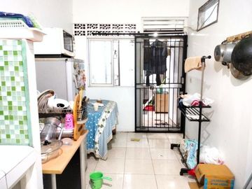 Rumah di Pamulang, Tangerang Selatan. Dalam perumahan