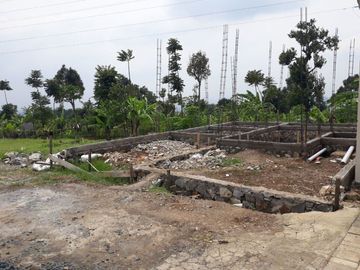 Rumah/Kavling Strategis Dekat Wisata Pakuhaji Bandung Barat.