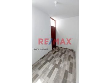 ¡Casa de Estreno en Urb. La Ensenada III Etapa!
Ubicación Ideal: A la espalda de la Universidad Señor de Sipán, en una zona tranquila y segura con pa