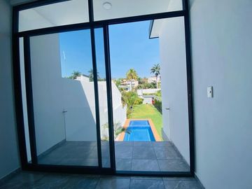 Casa en Fraccionamiento en Brisas, Temixco, Morelos CAEN-1021-Fr