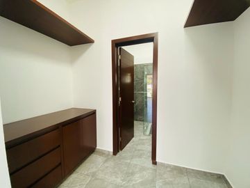Casa en Fraccionamiento en Brisas, Temixco, Morelos CAEN-1021-Fr