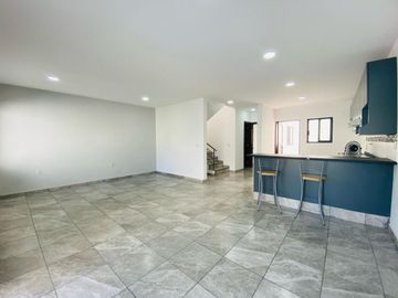 Casa en Fraccionamiento en Brisas, Temixco, Morelos CAEN-1021-Fr