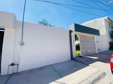 Casa en Fraccionamiento en Brisas, Temixco, Morelos CAEN-1021-Fr