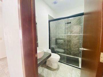 Casa en Fraccionamiento en Brisas, Temixco, Morelos CAEN-1021-Fr