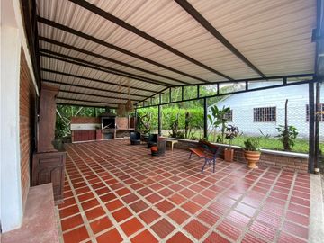 VENTA CASA CAMPESTRE VIA CAICEDONIA