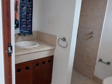 CASA EN VENTA EN CANCUN, RESIDENCIAL ARBOLADA