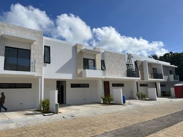 CASA EN VENTA EN CANCUN, RESIDENCIAL ARBOLADA