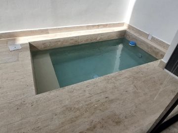 CASA EN VENTA EN CANCUN, RESIDENCIAL ARBOLADA