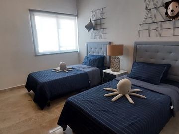 CASA EN VENTA EN CANCUN, RESIDENCIAL ARBOLADA