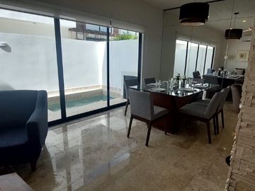 CASA EN VENTA EN CANCUN, RESIDENCIAL ARBOLADA