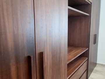 CASA EN VENTA EN CANCUN, RESIDENCIAL ARBOLADA