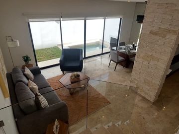 CASA EN VENTA EN CANCUN, RESIDENCIAL ARBOLADA