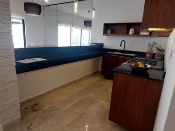 CASA EN VENTA EN CANCUN, RESIDENCIAL ARBOLADA