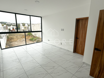 CASA EN VENTA EN 