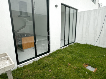 CASA EN VENTA EN 