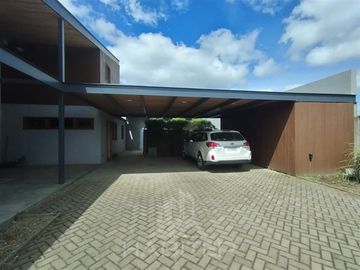 COD39314 Casa en venta de 5 dorm. en condominio en Temuco