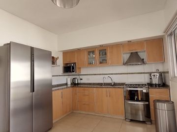 Triplex en venta en Carapachay