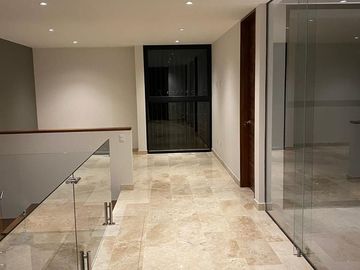 Luxury Home en La Condesa Juriquilla, 4ta Recamara en PB, C.290 m2, LUJO