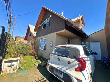 Se vende casa de 3 dorm.+2 baños,Villa Las Tranqueras Temuco