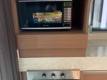 For Rent Apartement Kemang Village Residence – Type 2 Br & Furnished A1814