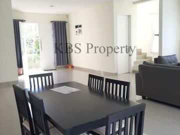 Disewa Rumah Orchard Park Cluster Persea 2 (Batam Center) Type 220/280 m2 - Batam
