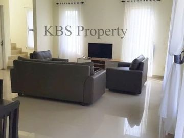 Disewa Rumah Orchard Park Cluster Persea 2 (Batam Center) Type 220/280 m2 - Batam