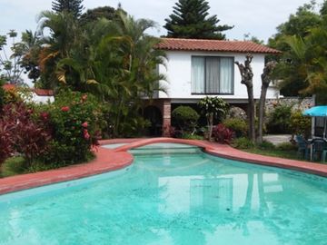 Casa en venta en Lomas de Cuernavaca, Temixco, Morelos  Casas y bienes raíces en venta al sur de Cuernavaca, Morelos
