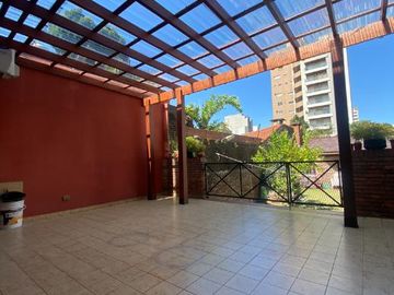 Casa en venta en Lanus Oeste