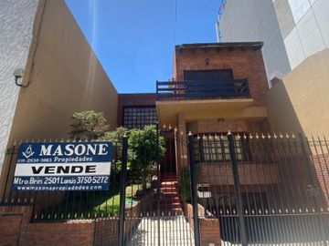 Casa en venta en Lanus Oeste