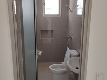 Dijual Rumah Siap Huni Di Greenland Surabaya Barat KT