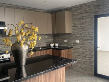 2 CASAS EN VENTA EN LOMS 3ra SECC SLP