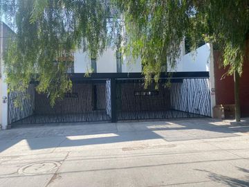 2 CASAS EN VENTA EN LOMS 3ra SECC SLP