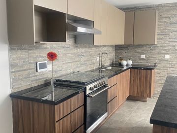 2 CASAS EN VENTA EN LOMS 3ra SECC SLP