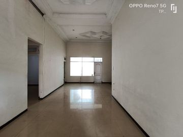 Rumah Murah Luas 200 di Araya Golf kota Malang
