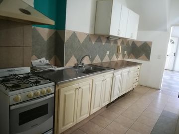DEPTO 2 AMB CON COCHERA EN PLANTA BAJA , COMPLEJO CON PISICINA TIGRE MAIPU 313