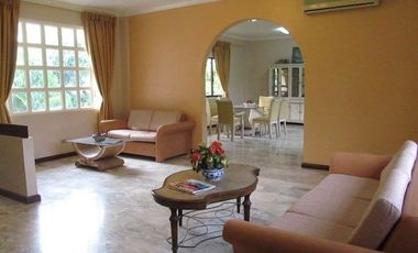 House for rent in Cebu City, Ma. Luisa 5 br with s. pool & large lawn, parking highly negotiable