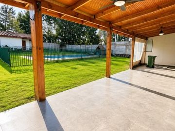 Casa en arriendo de 6 dorm. en Talca