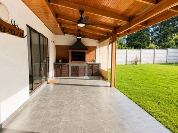 Casa en arriendo de 6 dorm. en Talca
