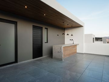 CASA EN VENTA EN SAN ANGEL IV